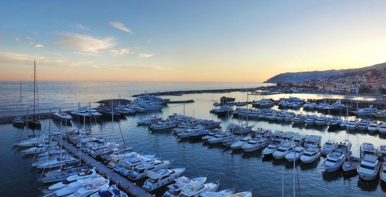 Carlos Bcs2 - Sanremo Center Suite - Exterior photo